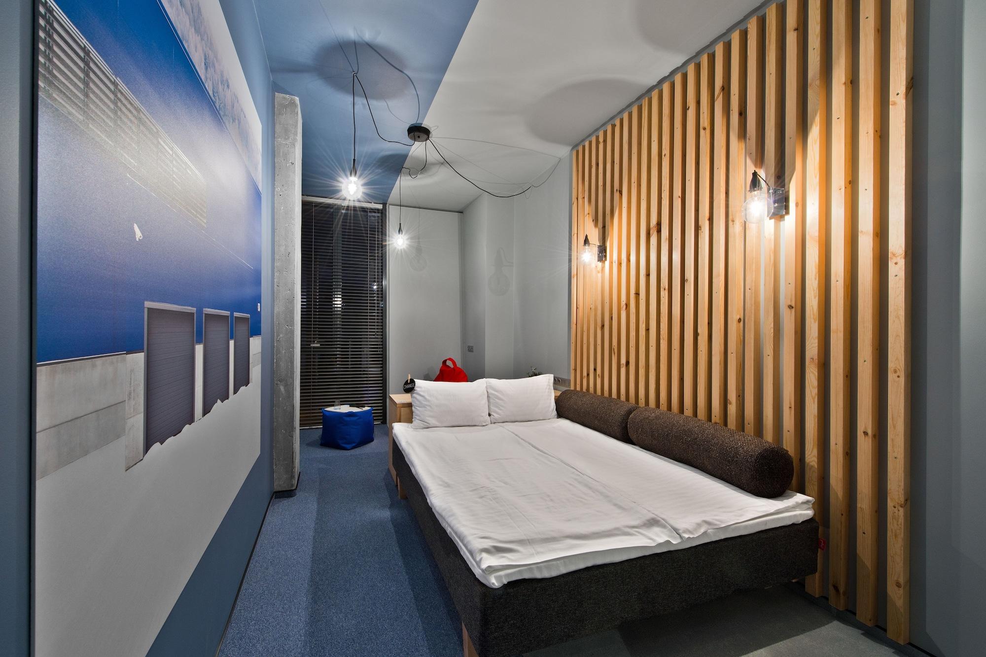 וילנה Urbihop Hotel מראה חיצוני תמונה