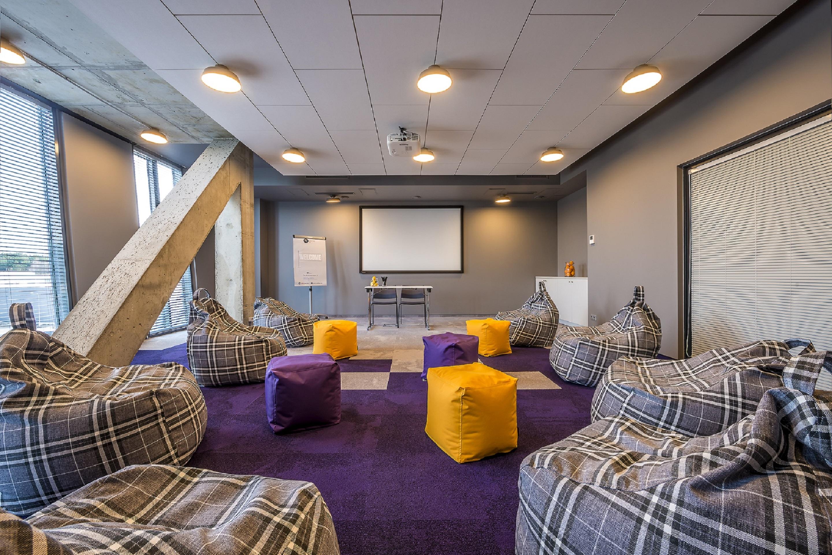 וילנה Urbihop Hotel מראה חיצוני תמונה