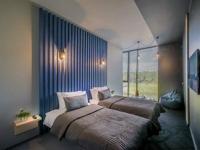 וילנה Urbihop Hotel מראה חיצוני תמונה